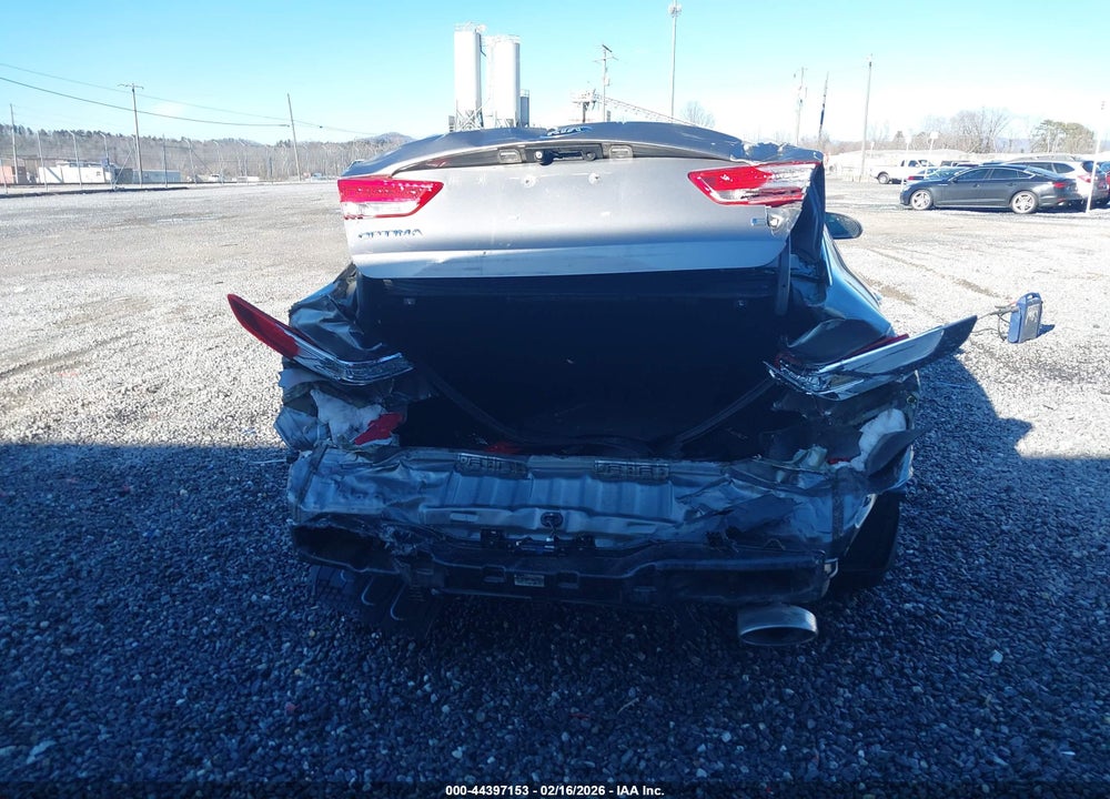 2016 KIA OPTIMA EX VIN: 5XXGU4L38GG042893