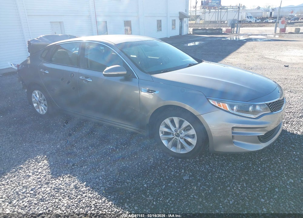 2016 KIA OPTIMA EX VIN: 5XXGU4L38GG042893