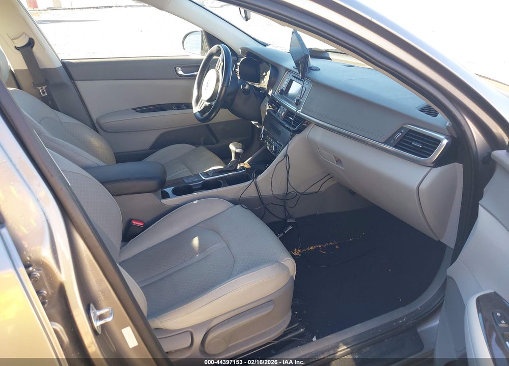 2016 KIA OPTIMA EX VIN: 5XXGU4L38GG042893