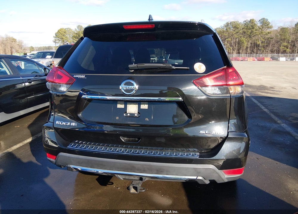 2018 NISSAN ROGUE SL VIN: JN8AT2MV9JW325567