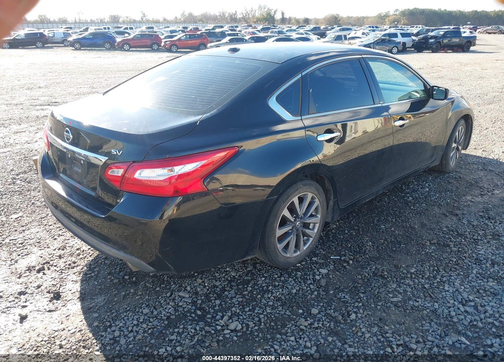2017 NISSAN ALTIMA VIN: 1N4AL3AP1HC202502