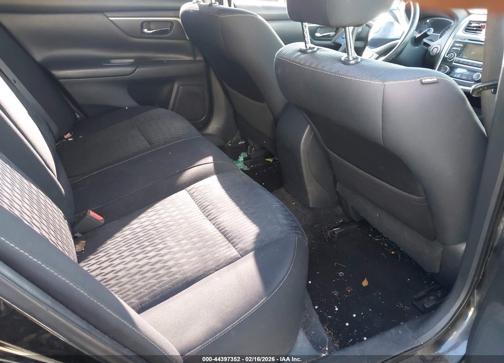 2017 NISSAN ALTIMA VIN: 1N4AL3AP1HC202502