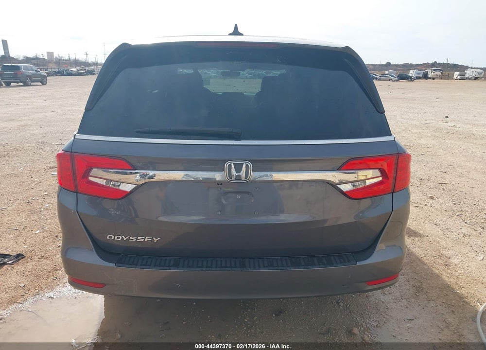 2018 HONDA ODYSSEY EX-L VIN: 5FNRL6H7XJB049857