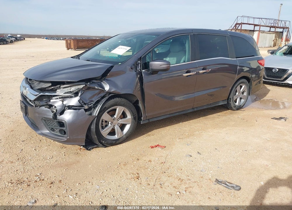 2018 HONDA ODYSSEY EX-L VIN: 5FNRL6H7XJB049857