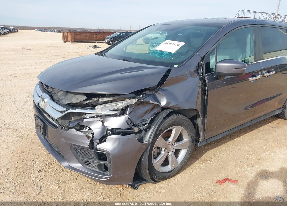 2018 HONDA ODYSSEY EX-L VIN: 5FNRL6H7XJB049857