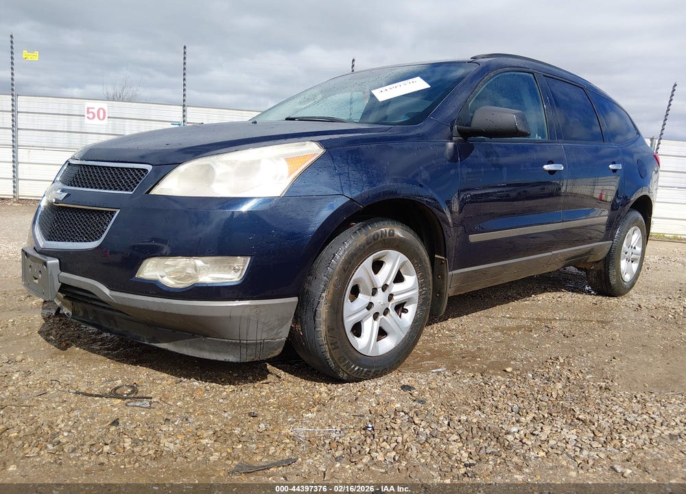 2012 CHEVROLET TRAVERSE LS VIN: 1GNKRFED8CJ223826