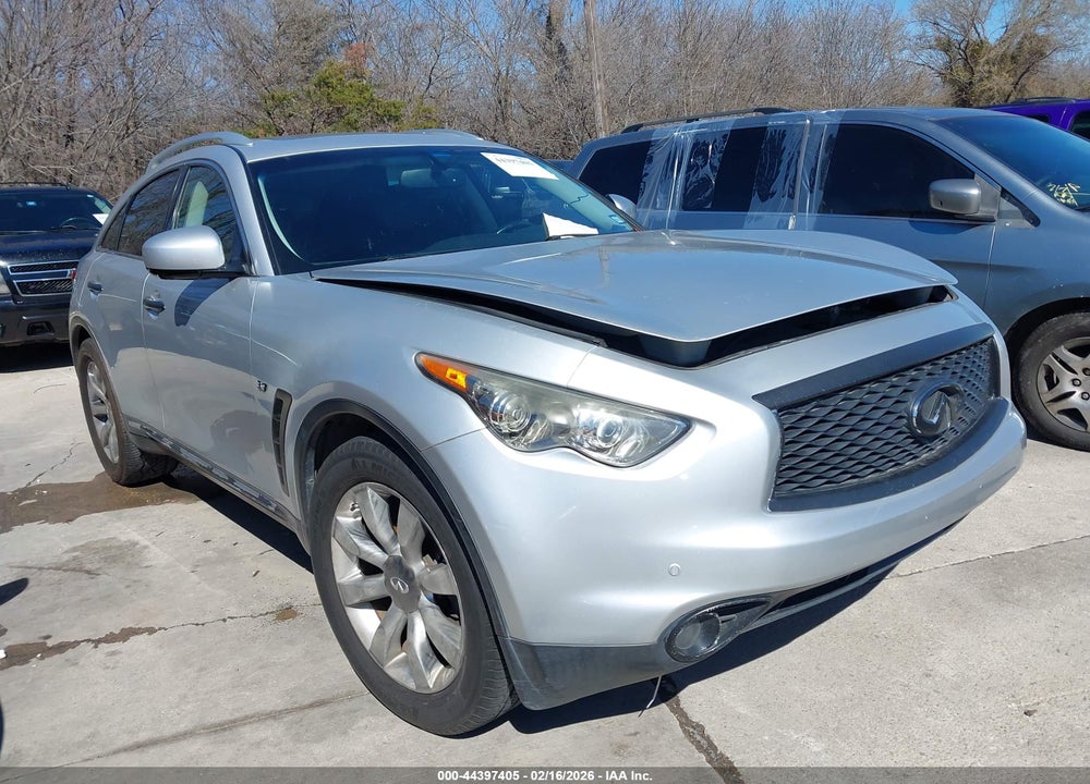2017 INFINITI QX70 VIN: JN8CS1MWXHM411376