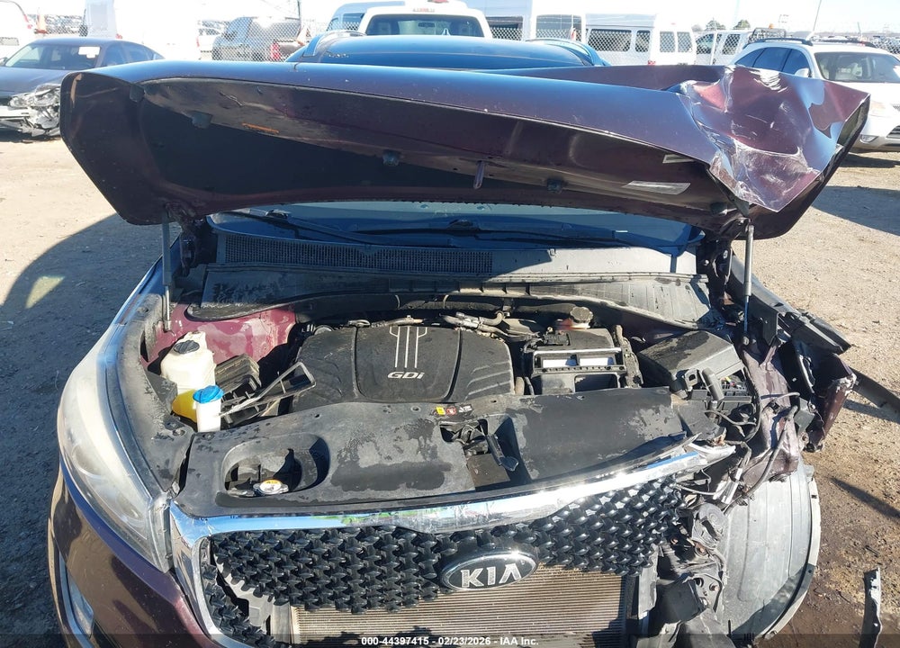 2016 KIA SORENTO 3.3L EX VIN: 5XYPHDA52GG065803