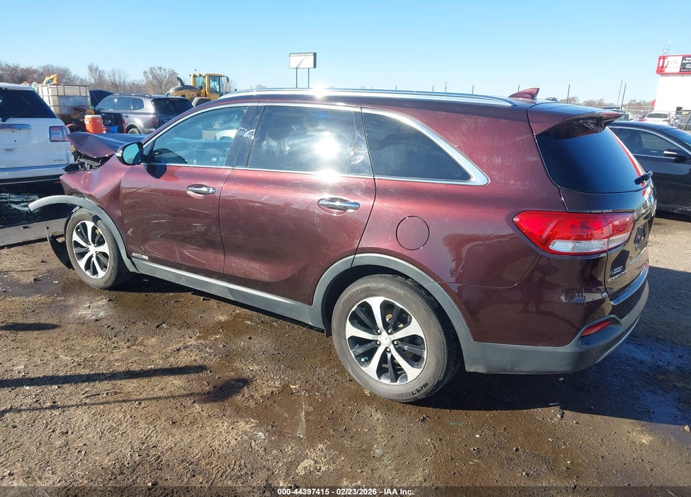 2016 KIA SORENTO 3.3L EX VIN: 5XYPHDA52GG065803