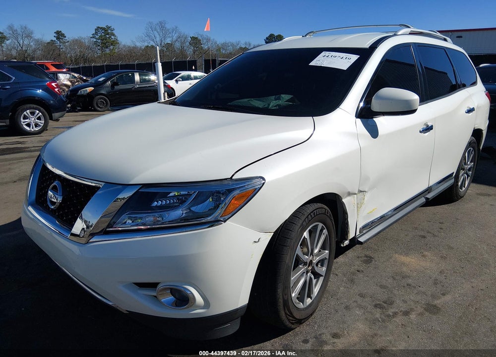 2015 NISSAN PATHFINDER SL VIN: 5N1AR2MN4FC675297