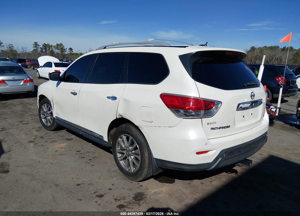 2015 NISSAN PATHFINDER SL VIN: 5N1AR2MN4FC675297