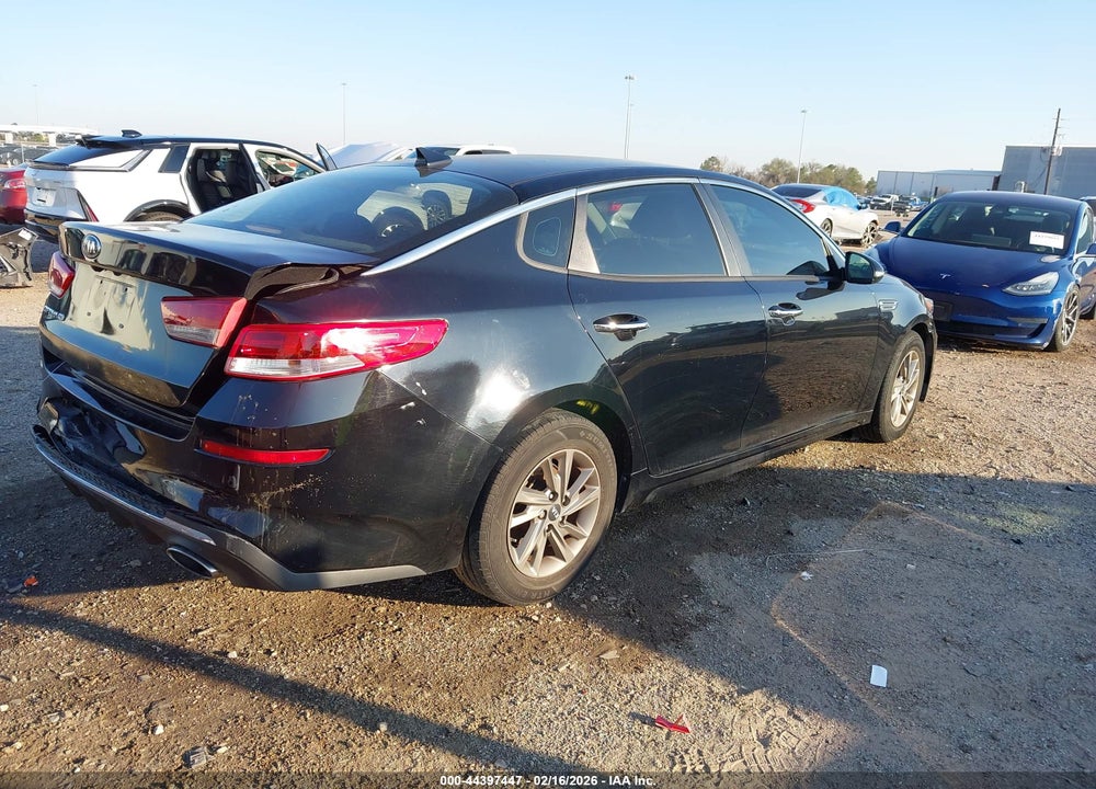 2019 KIA OPTIMA VIN: 5XXGT4L36KG348275