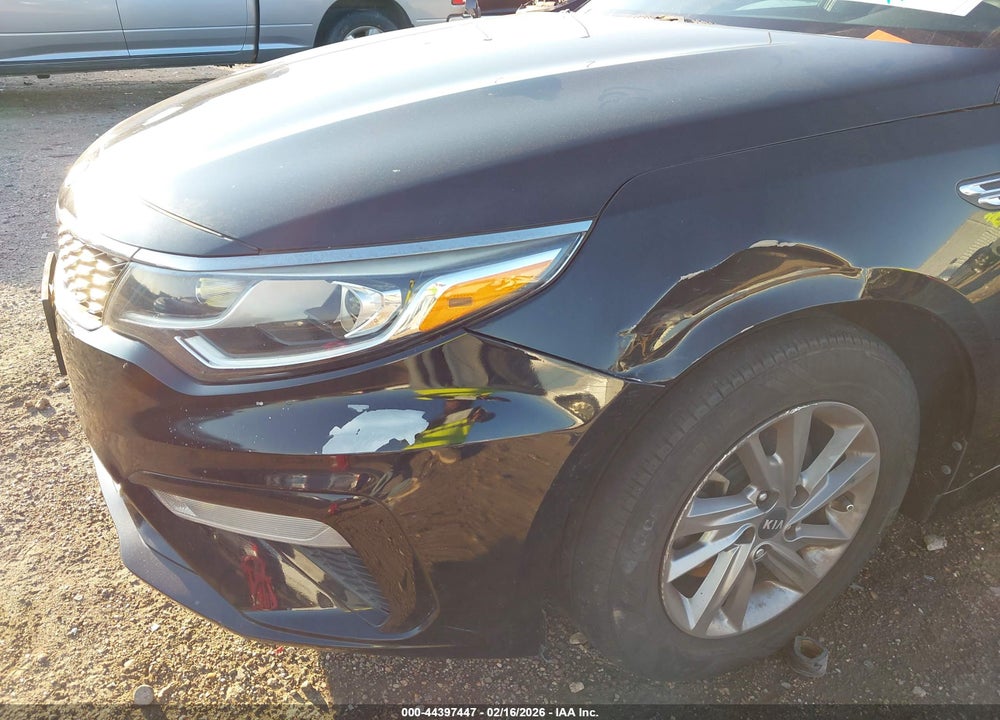 2019 KIA OPTIMA VIN: 5XXGT4L36KG348275