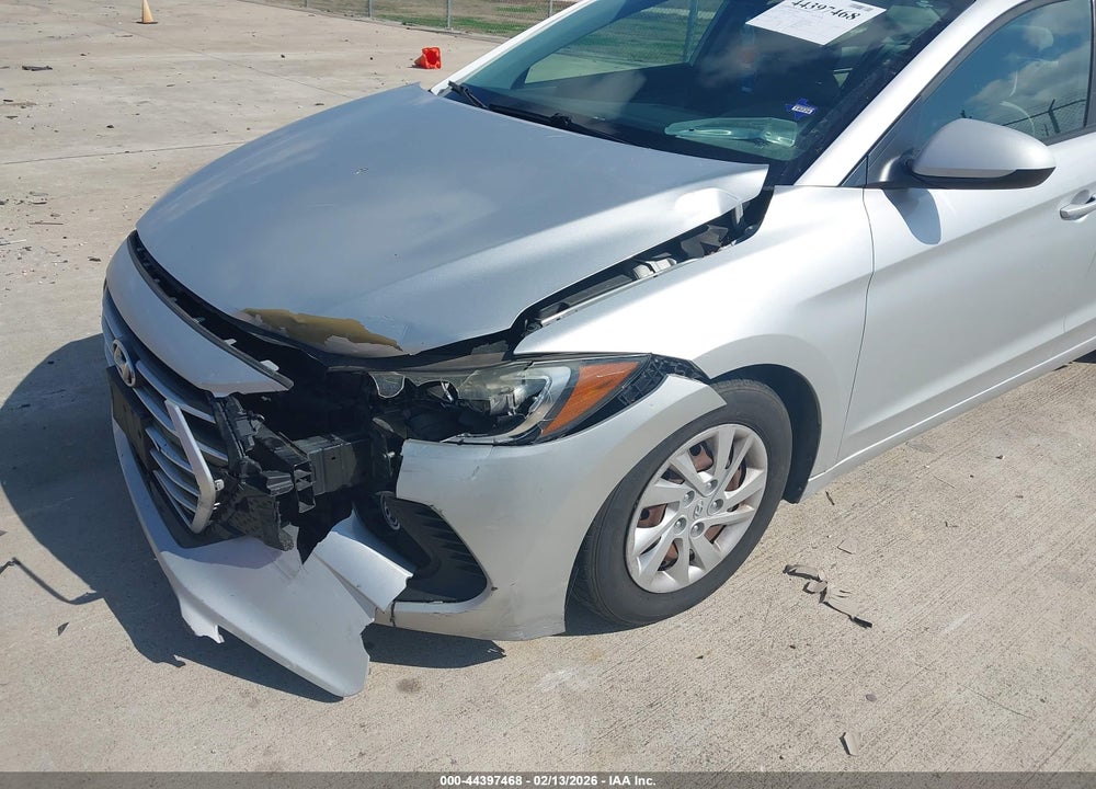 2017 HYUNDAI ELANTRA SE VIN: 5NPD74LF5HH165707