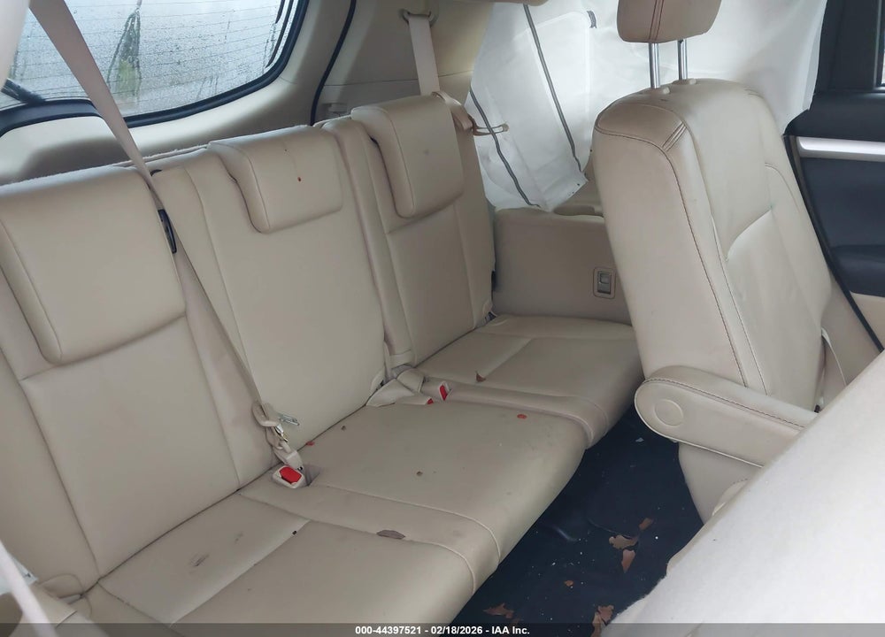 2019 TOYOTA HIGHLANDER XLE VIN: 5TDKZRFH4KS317800