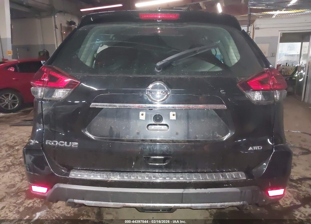 2019 NISSAN ROGUE S VIN: 5N1AT2MV1KC810120