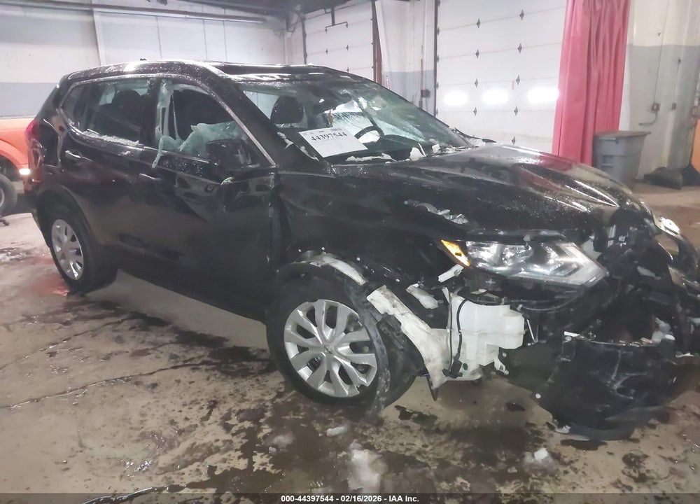 2019 NISSAN ROGUE S VIN: 5N1AT2MV1KC810120