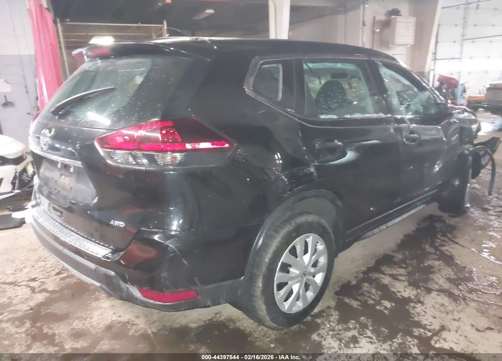 2019 NISSAN ROGUE S VIN: 5N1AT2MV1KC810120
