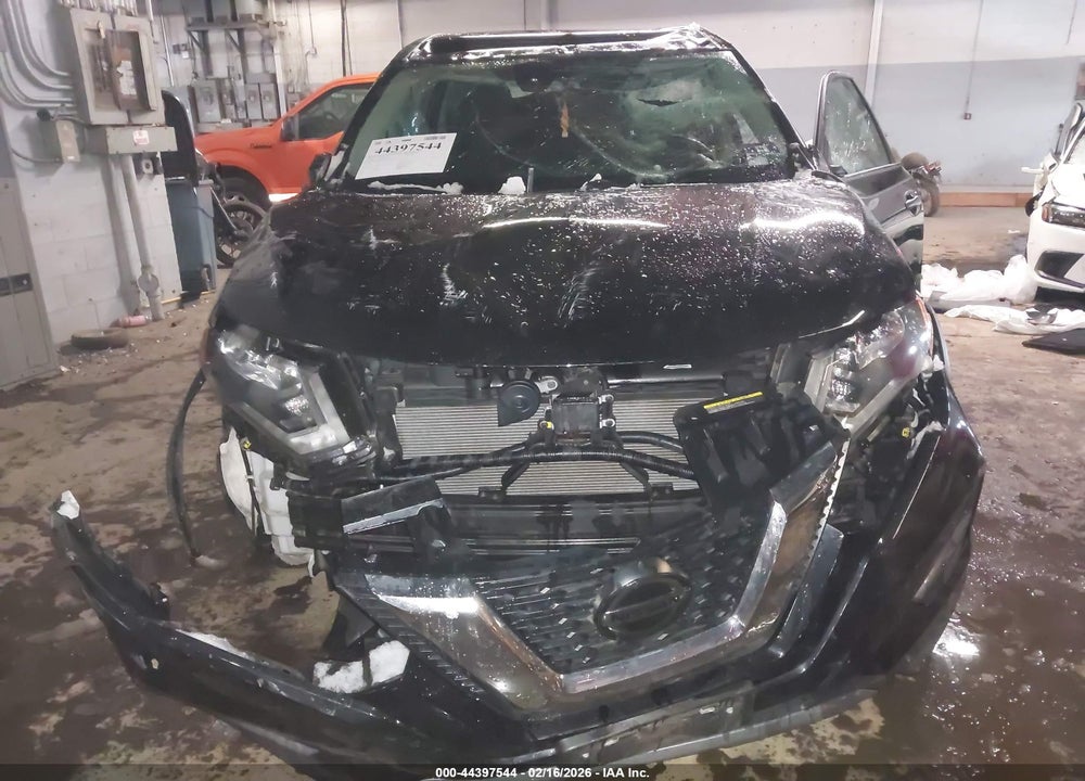 2019 NISSAN ROGUE S VIN: 5N1AT2MV1KC810120