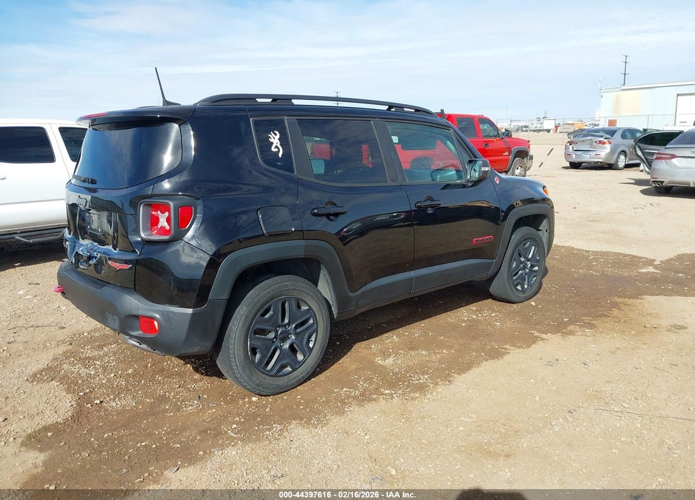 2018 JEEP RENEGADE TRAILHAWK 4X4 VIN: ZACCJBCB8JPG79255