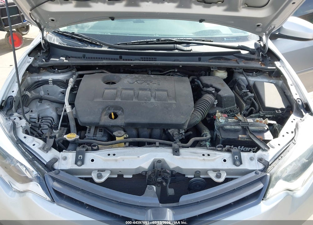 2015 TOYOTA COROLLA LE VIN: 5YFBURHE1FP282049