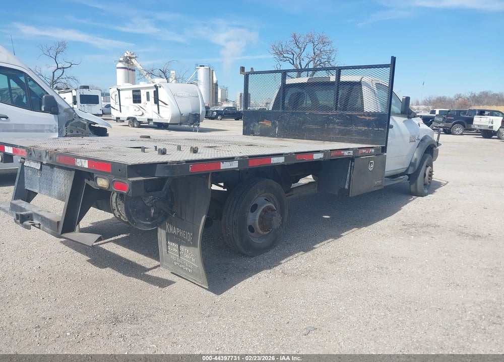 2018 RAM 5500 CHASSIS TRADESMAN/SLT VIN: 3C7WRNBLXJG233615