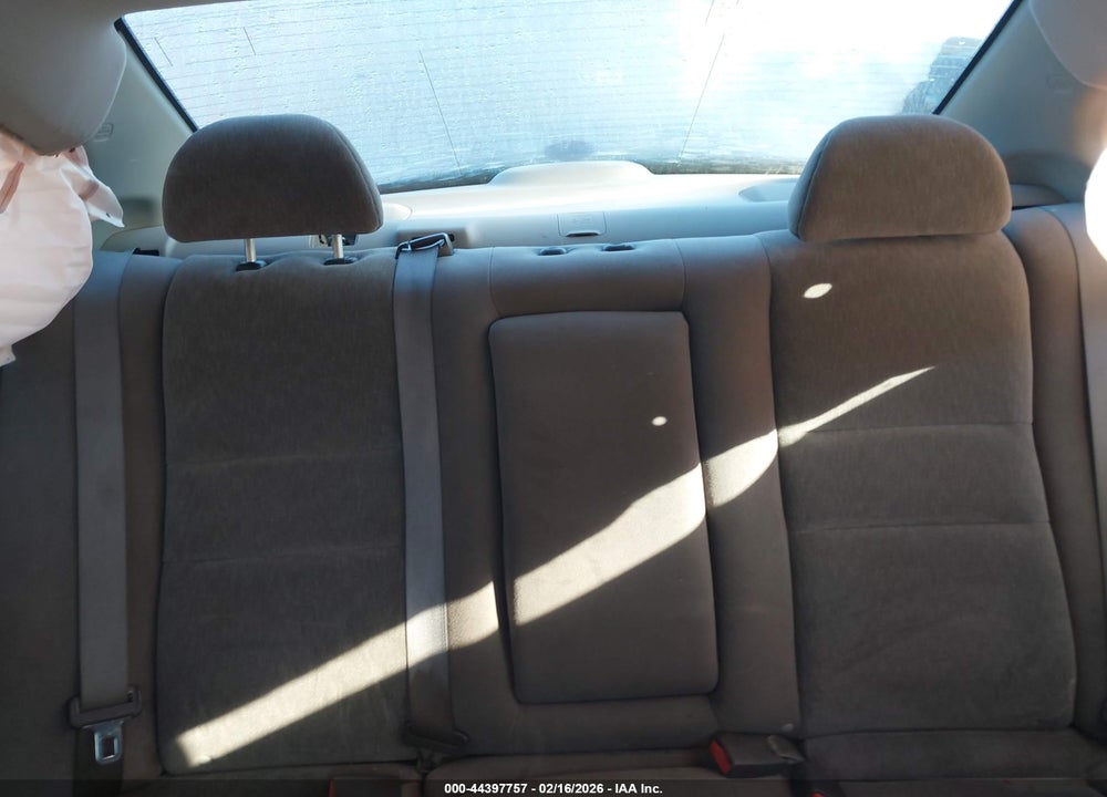 2009 HONDA ACCORD 2.4 LX VIN: 1HGCP263X9A078056