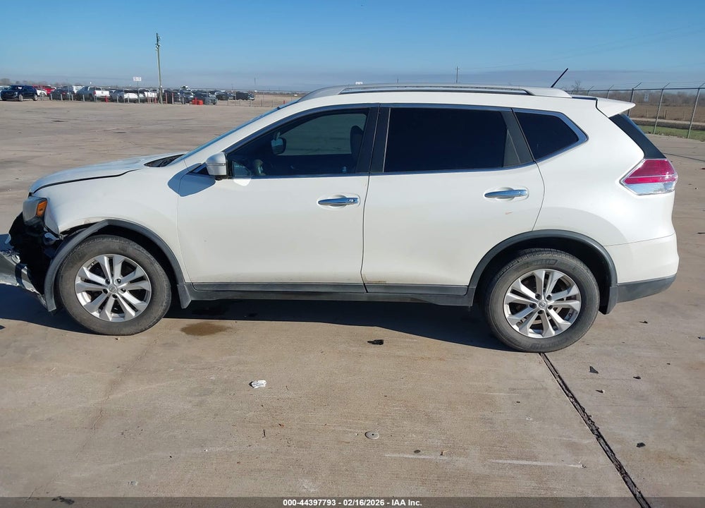 2015 NISSAN ROGUE SV VIN: 5N1AT2MT4FC919272