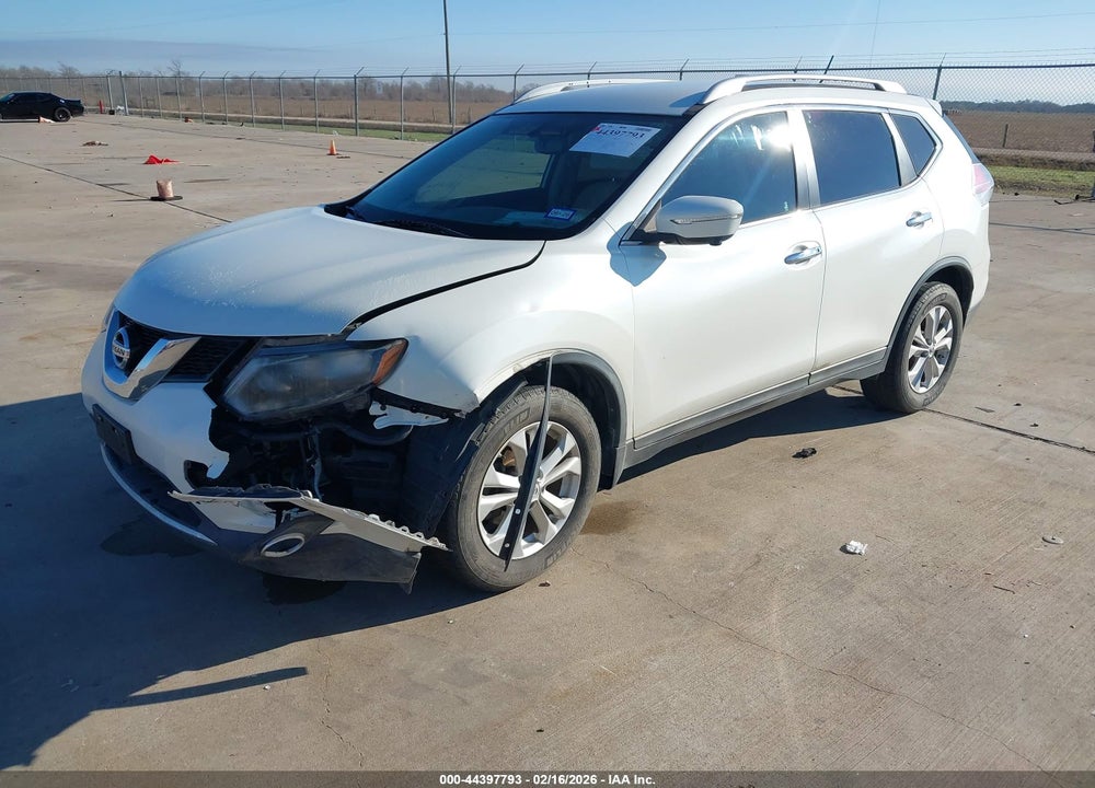 2015 NISSAN ROGUE SV VIN: 5N1AT2MT4FC919272