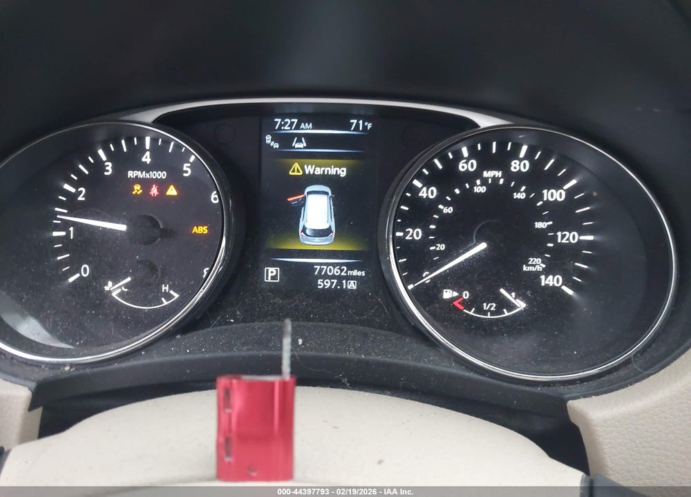 2015 NISSAN ROGUE SV VIN: 5N1AT2MT4FC919272