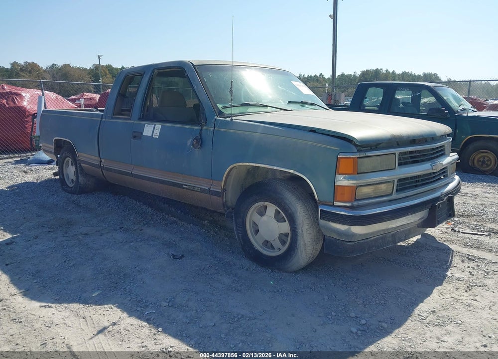 1998 CHEVROLET C1500 FLEETSIDE VIN: 2GCEC19R2W1103101