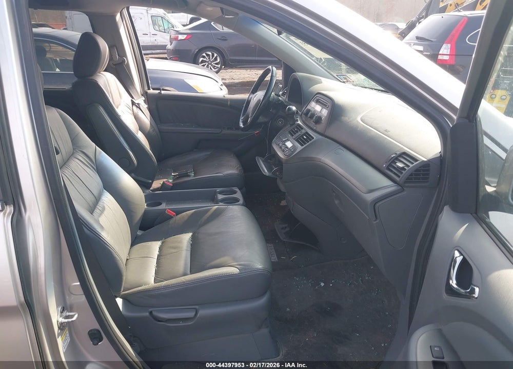 2007 HONDA ODYSSEY EX-L VIN: 5FNRL38687B404524