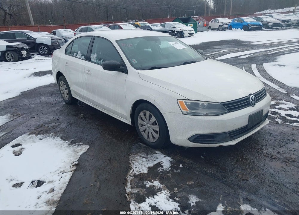 2013 VOLKSWAGEN JETTA 2.0L S VIN: 3VW2K7AJ7DM427470