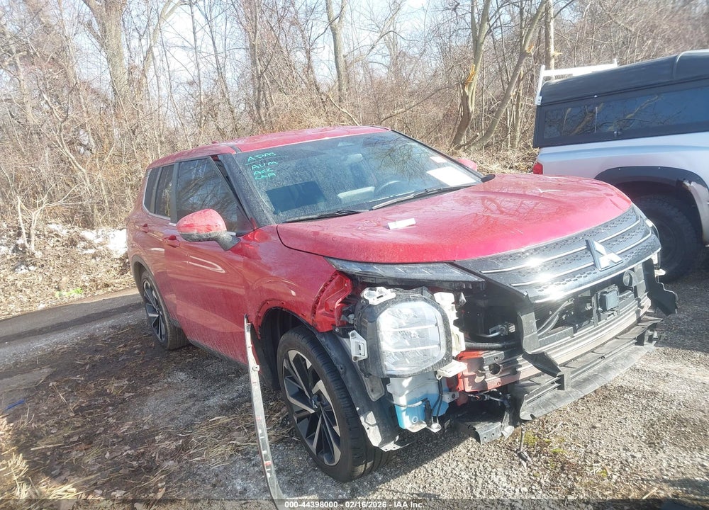 2022 MITSUBISHI OUTLANDER VIN: JA4J3UA83NZ013104