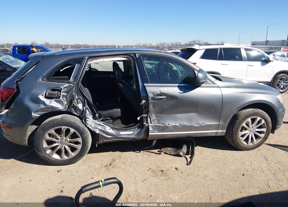 2014 AUDI Q5 2.0T PREMIUM VIN: WA1LFAFPXEA014487