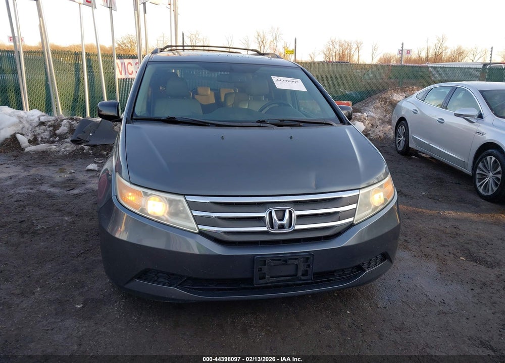2011 HONDA ODYSSEY EX-L VIN: 5FNRL5H68BB077174