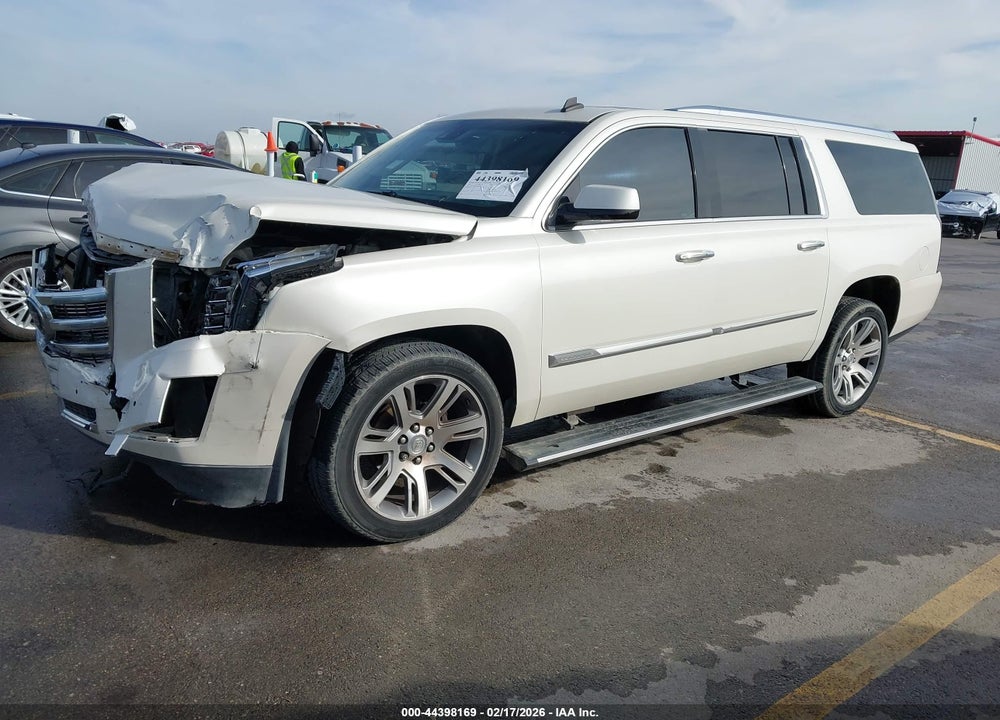2015 CADILLAC ESCALADE ESV PREMIUM VIN: 1GYS4JKJXFR264835