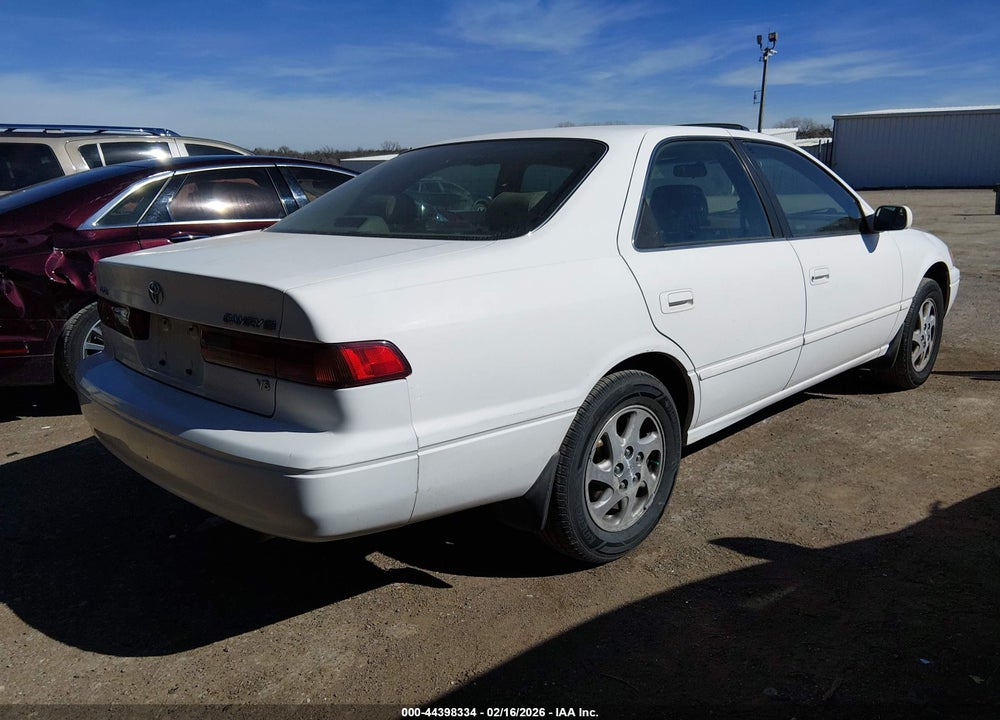 1999 TOYOTA CAMRY XLE V6 VIN: JT2BF28K2X0212085