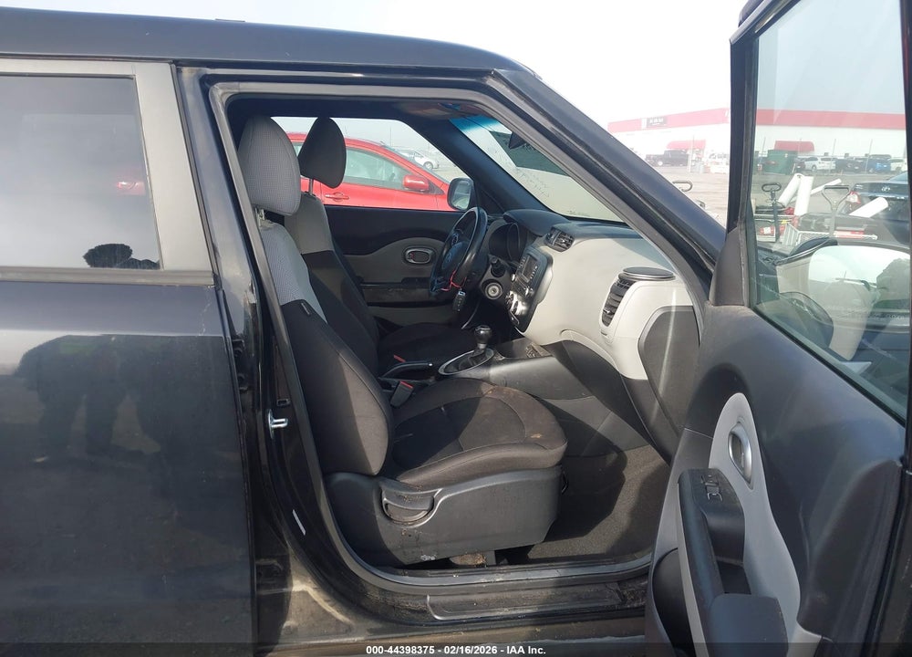 2017 KIA SOUL VIN: KNDJN2A26H7411889