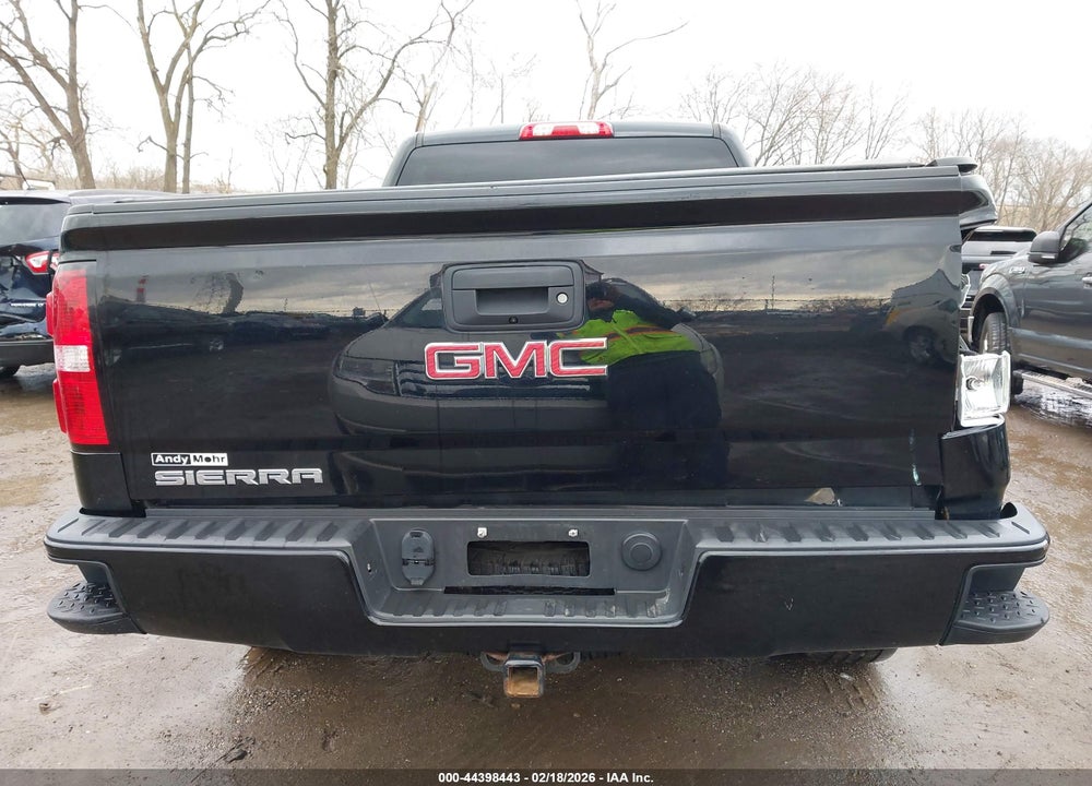 2018 GMC SIERRA 1500 VIN: 1GTV2LEH4JZ325098