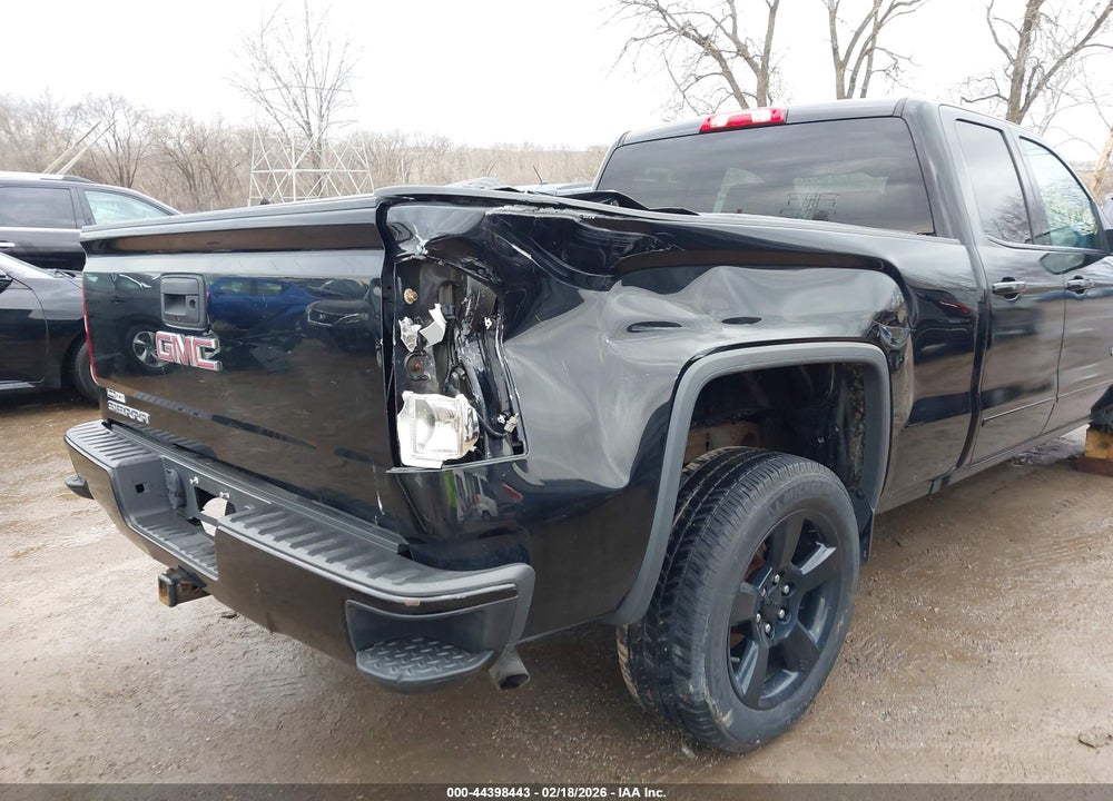 2018 GMC SIERRA 1500 VIN: 1GTV2LEH4JZ325098