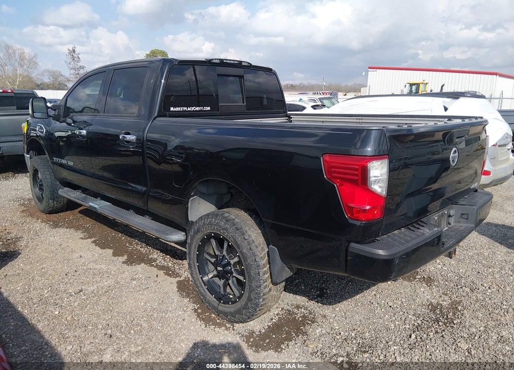 2017 NISSAN TITAN XD SL DIESEL VIN: 1N6BA1F42HN555534