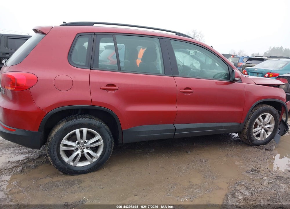 2015 VOLKSWAGEN TIGUAN S VIN: WVGBV7AX2FW081941