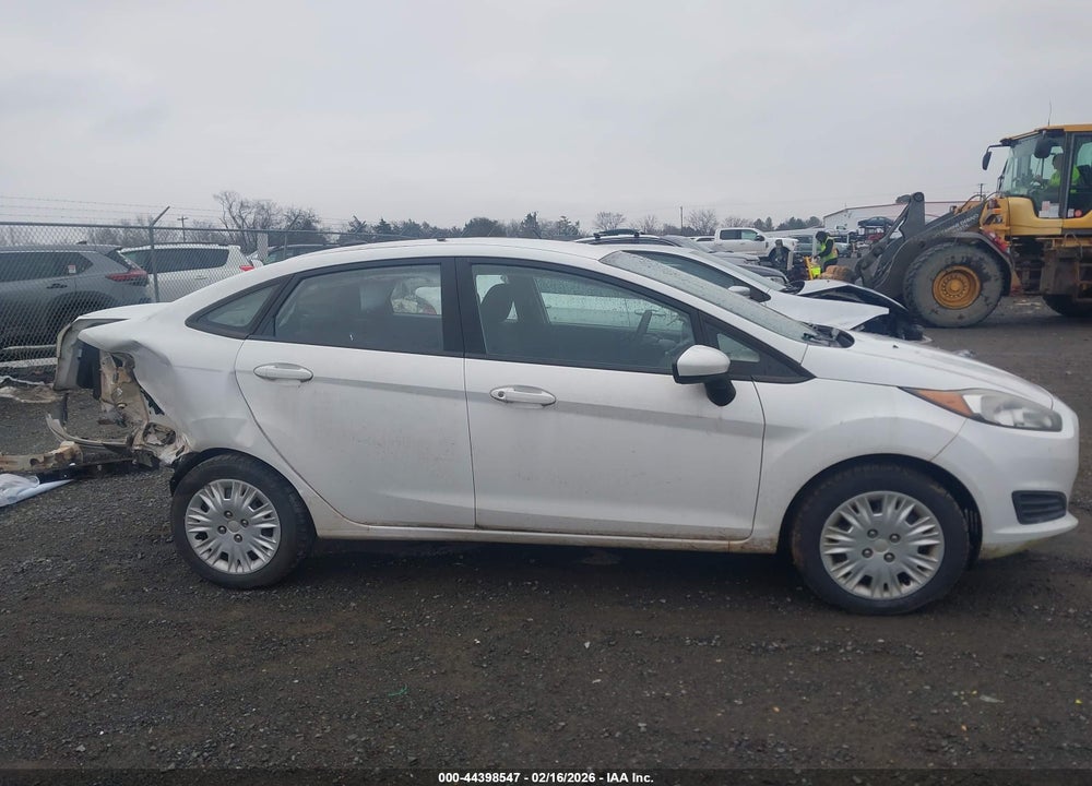 2015 FORD FIESTA S VIN: 3FADP4AJ8FM157864