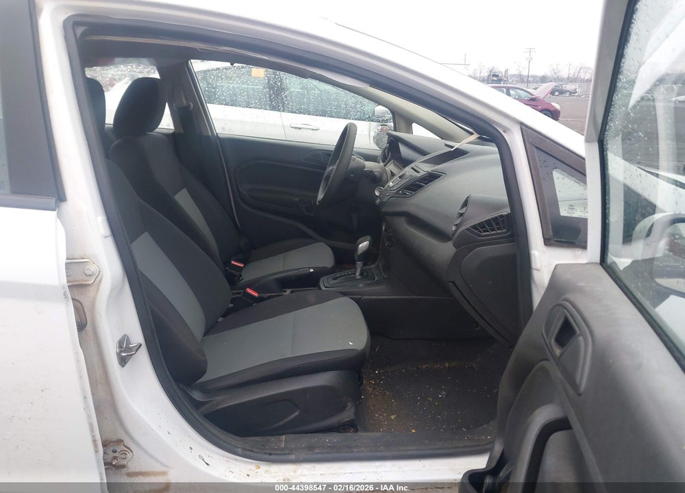 2015 FORD FIESTA S VIN: 3FADP4AJ8FM157864