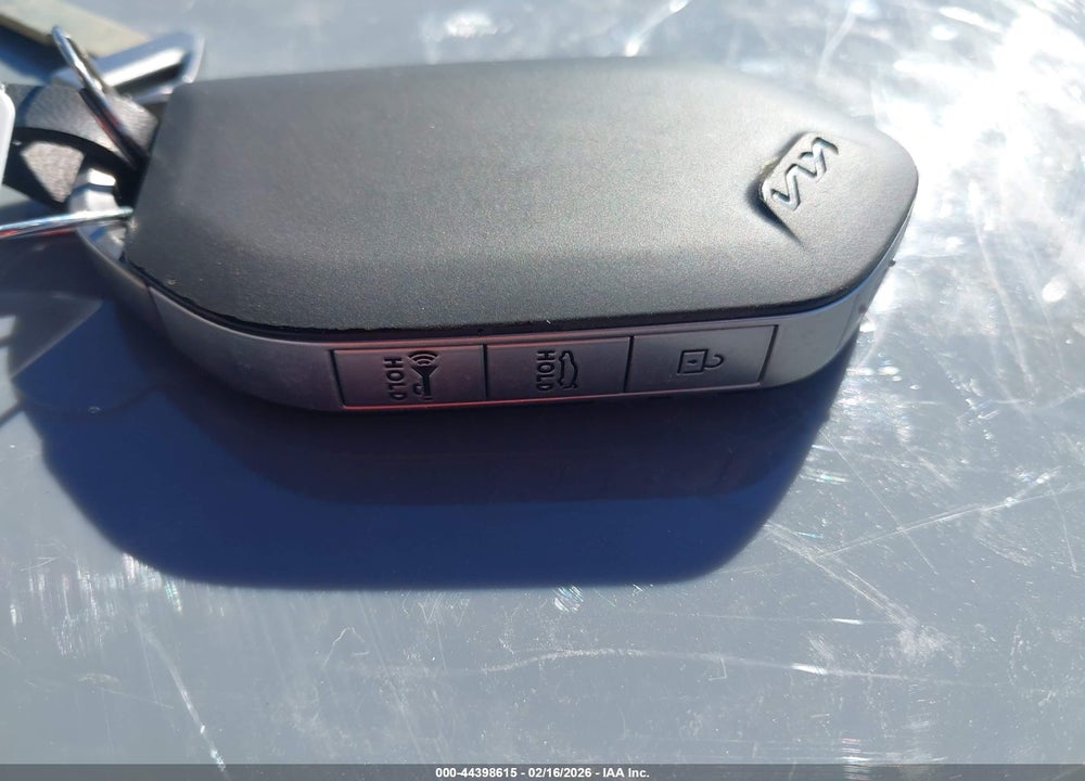 2025 KIA K4 LXS VIN: 3KPFT4DE4SE148810