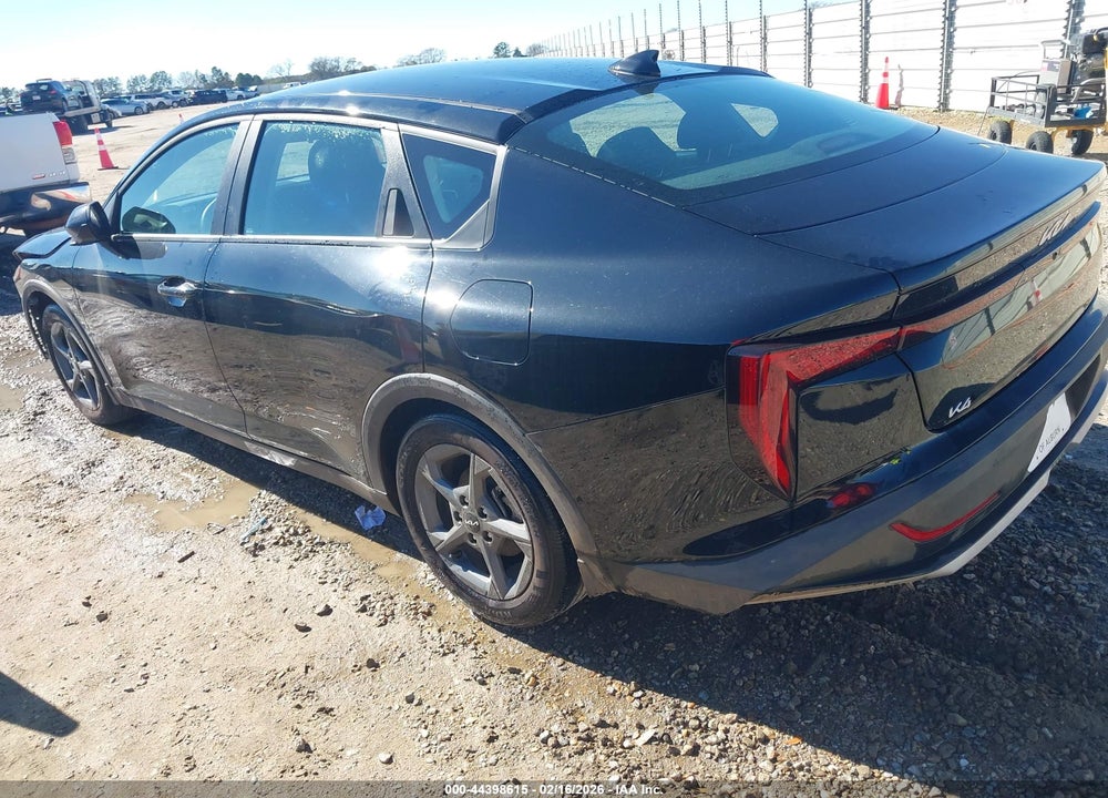2025 KIA K4 LXS VIN: 3KPFT4DE4SE148810