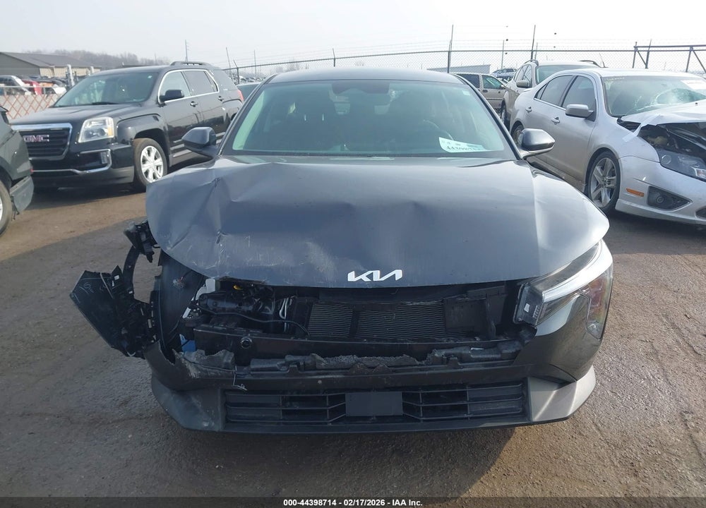 2025 KIA K4 LX VIN: 3KPFT4DE7SE037054