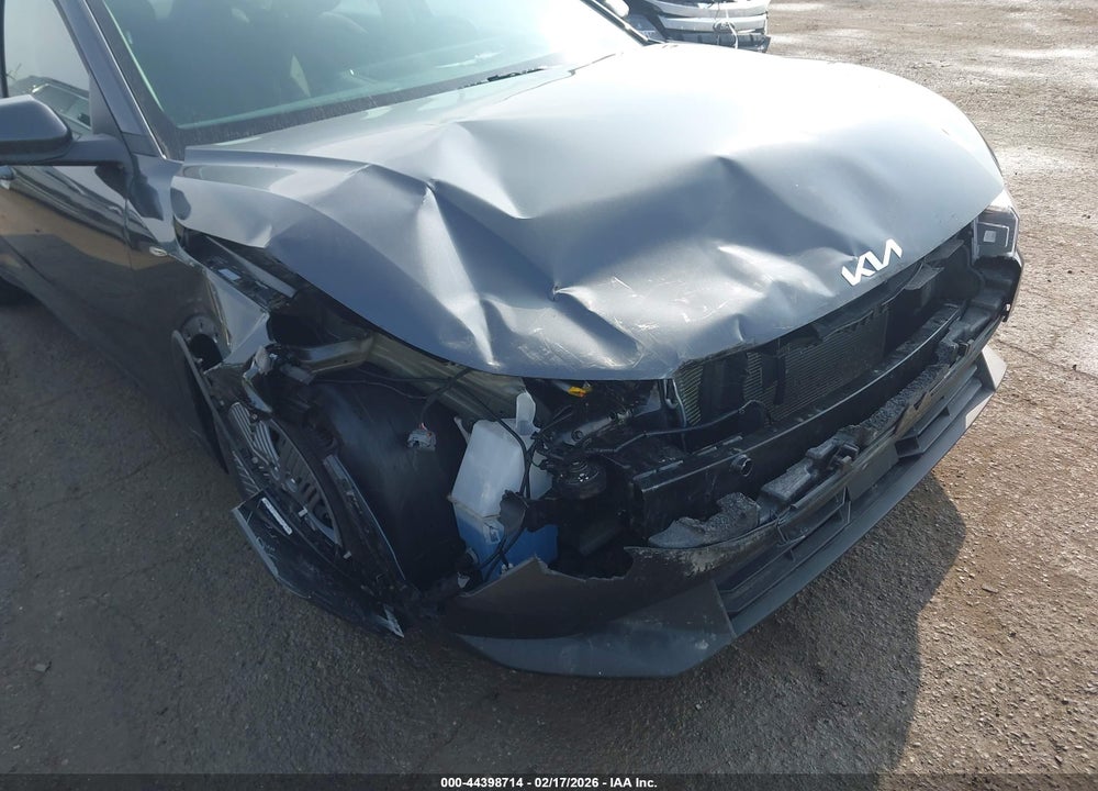 2025 KIA K4 LX VIN: 3KPFT4DE7SE037054