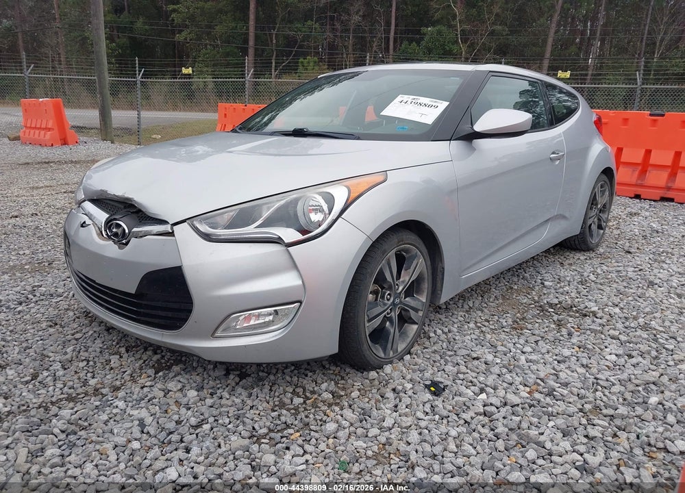 2017 HYUNDAI VELOSTER VALUE EDITION VIN: KMHTC6AD5HU322920